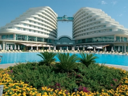   Miracle Resort Hotel 5*