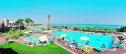   Maritim Pine Beach Resort 5*