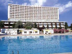   Athos Palace Hotel 4*