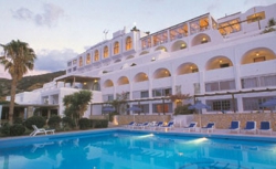   Istron Bay Hotel 4*