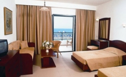   Nana Beach Hotel 4*