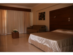   Costa Lindia Beach Resort 5*