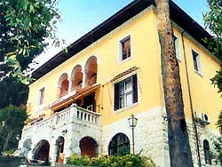   Villa Ariston 3*