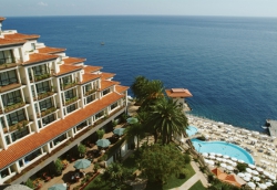   The Cliff Bay 5*