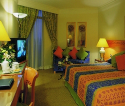   Sophia International Hotel Gingdao 4*
