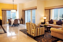   Emirates Marina Hotel and Residence 5*