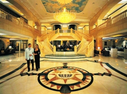   Metropolitan Palace Dubai 5*