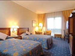   Movenpick Hotel Bur Dubai 5*