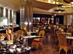   Renaissance Hotel Dubai 5*