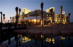   Desert Islands Resort and SPA 5*