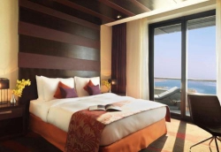   Radisson Blu Hotel Abu Dhabi Yas Island 5*