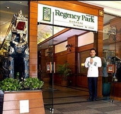   Regency Park 3*