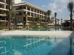   Ravindra Beach Resort & SPA 4*