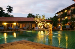   Baan Karon Resort 3*