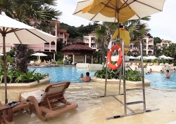   Centara Grand Beach Resort Phuket 5*
