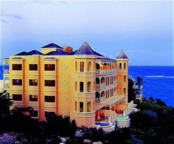   The Crane Resort and Residence 5*