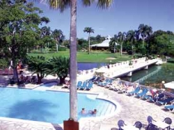   Victoria Golf and Beach Resort 4*