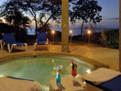   Ocotal Beach Resort 4*
