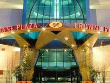   Crown Plaza 5*