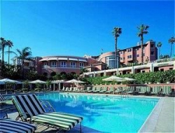   Beverly Hills hotel and Bungalows 5*