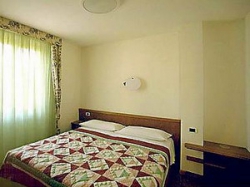   RESIDENCE L`ULIVO (BELLAGIO) 5*