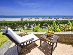   Sandy Beach Resort 4*